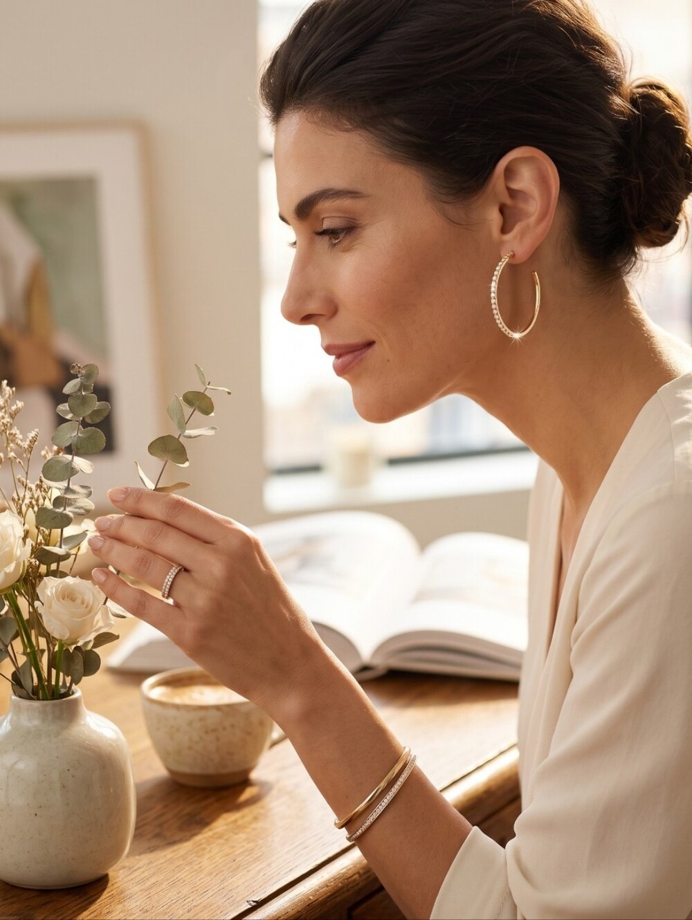 Kendra Scott Veronica Hoop Earrings in Gold